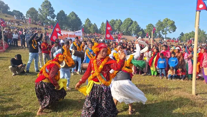 बंगलाचुलीमा बृहत भैलो महोत्सव: `संस्कृति जोगाउन पालिकाको भूमिका महत्त्वपूर्ण ´