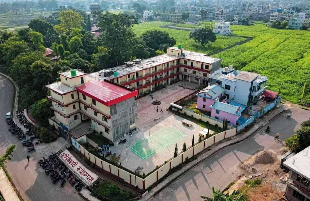 अम्बिकेश्वरीमा म्यानेजमेन्ट र आईटीको बारेमा अन्तरक्रिया