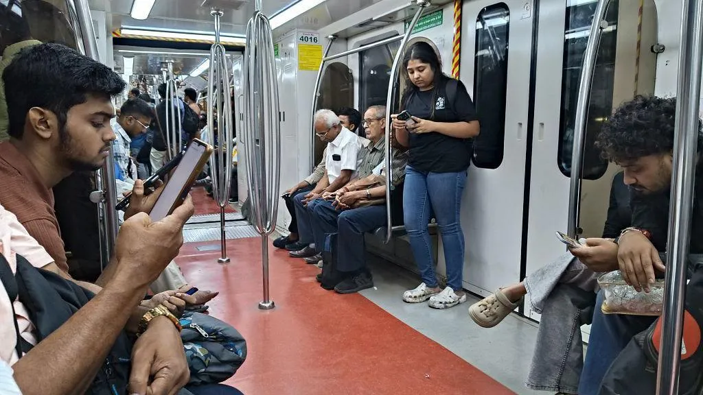 भारतमा किन निःशुल्क वितरण गरिदैछ एआई टुल्स ?