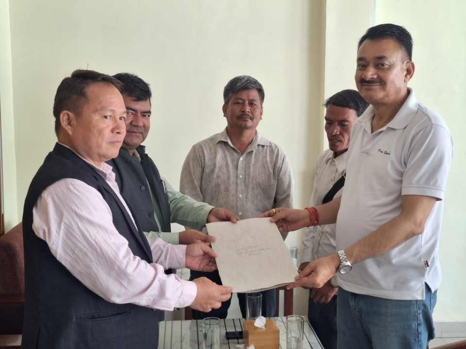 लुम्बिनी प्रदेश सरकारसमक्ष बंगलाचुलीको विकासका लागि बजेट माग, सांसद खनालसँग विशेष पहल