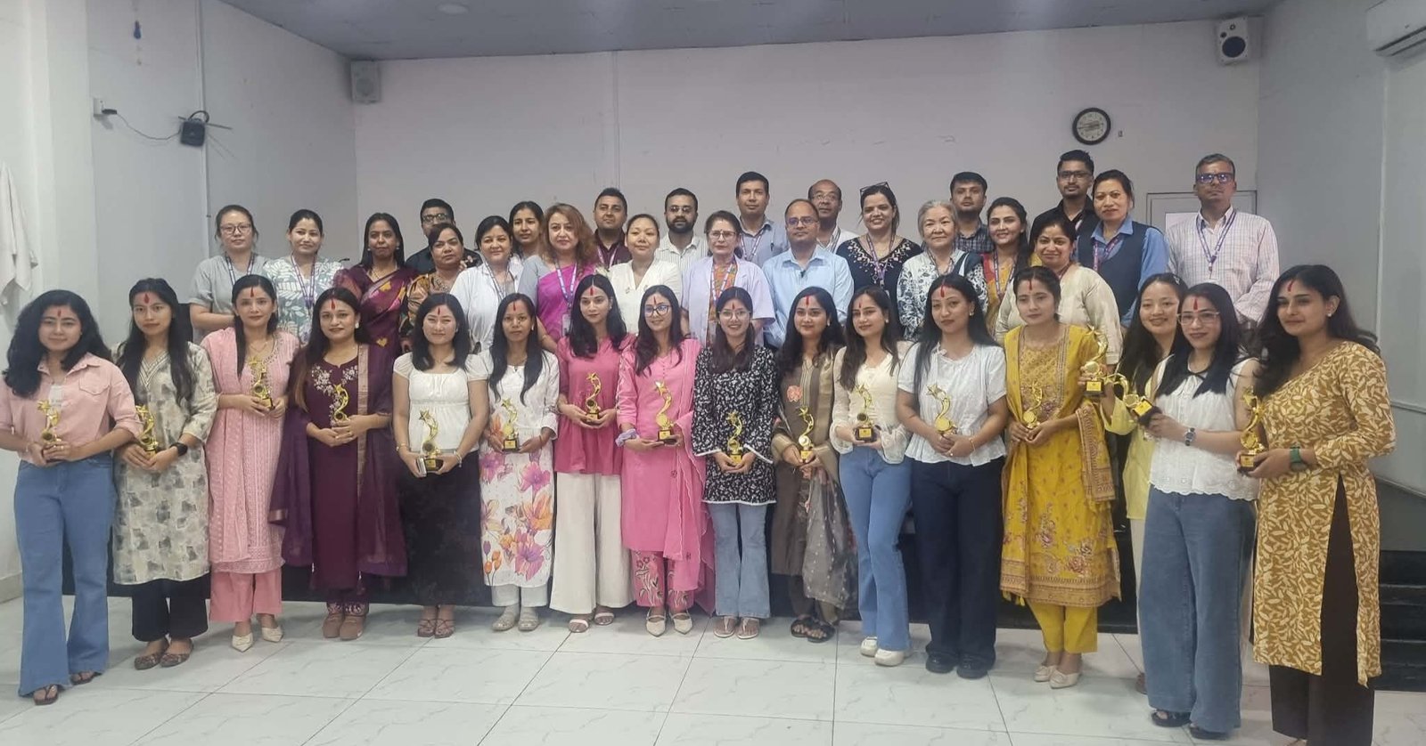 नर्सिङ बिएनएस तेस्रो बर्षका बिद्यार्थीलाई राप्ती प्रतिष्ठानद्वारा बिदाई