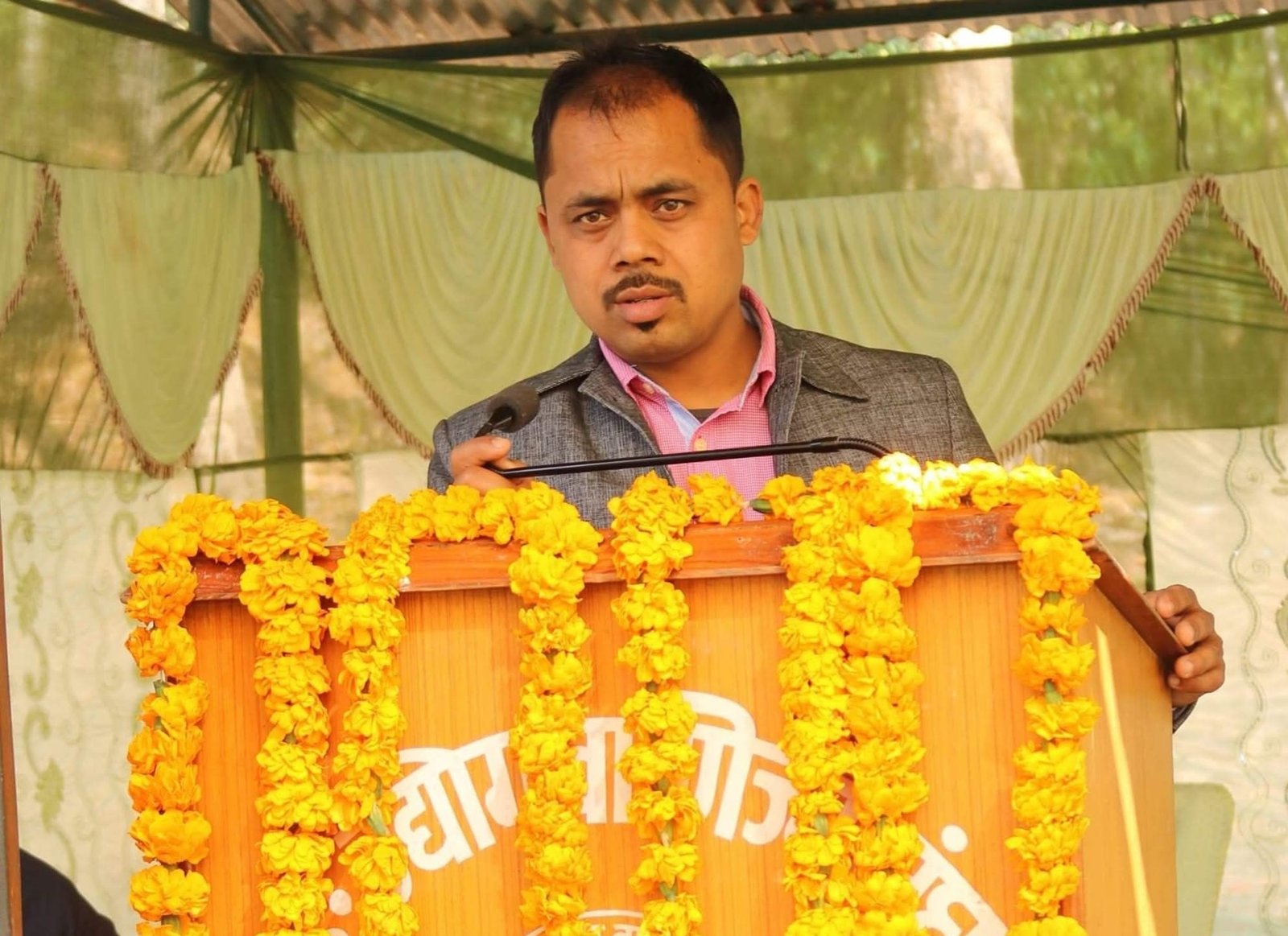 दाङ उवासंघ निर्वाचन : प्रजातान्त्रिक प्यानलमा मतदान गर्न संयोजक पौडेलको अपिल